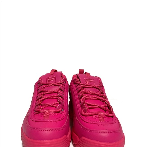 hot pink fila disruptor